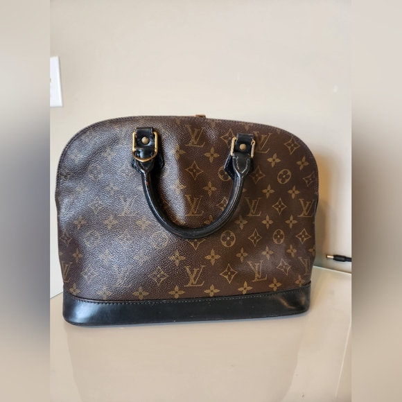 Authentic Louis Vuitton Alma Vintage 1996 - Picture 5 of 14